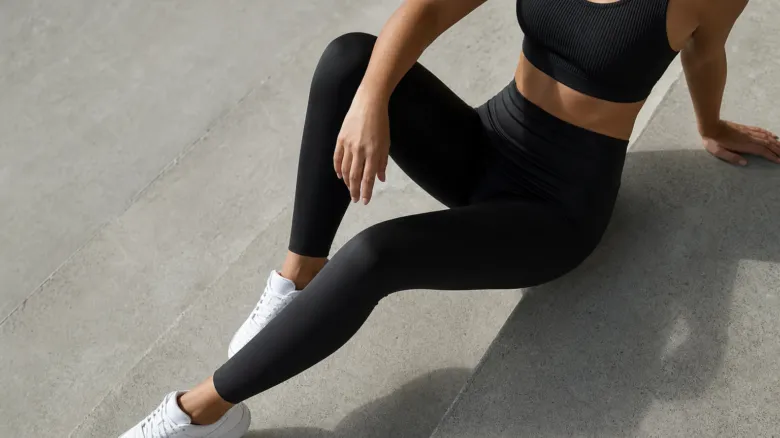 Activewear Nero: Guida agli Abbinamenti e Stile Athleisure