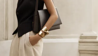 Come scegliere accessori statement: guida allo stile ed equilibrio